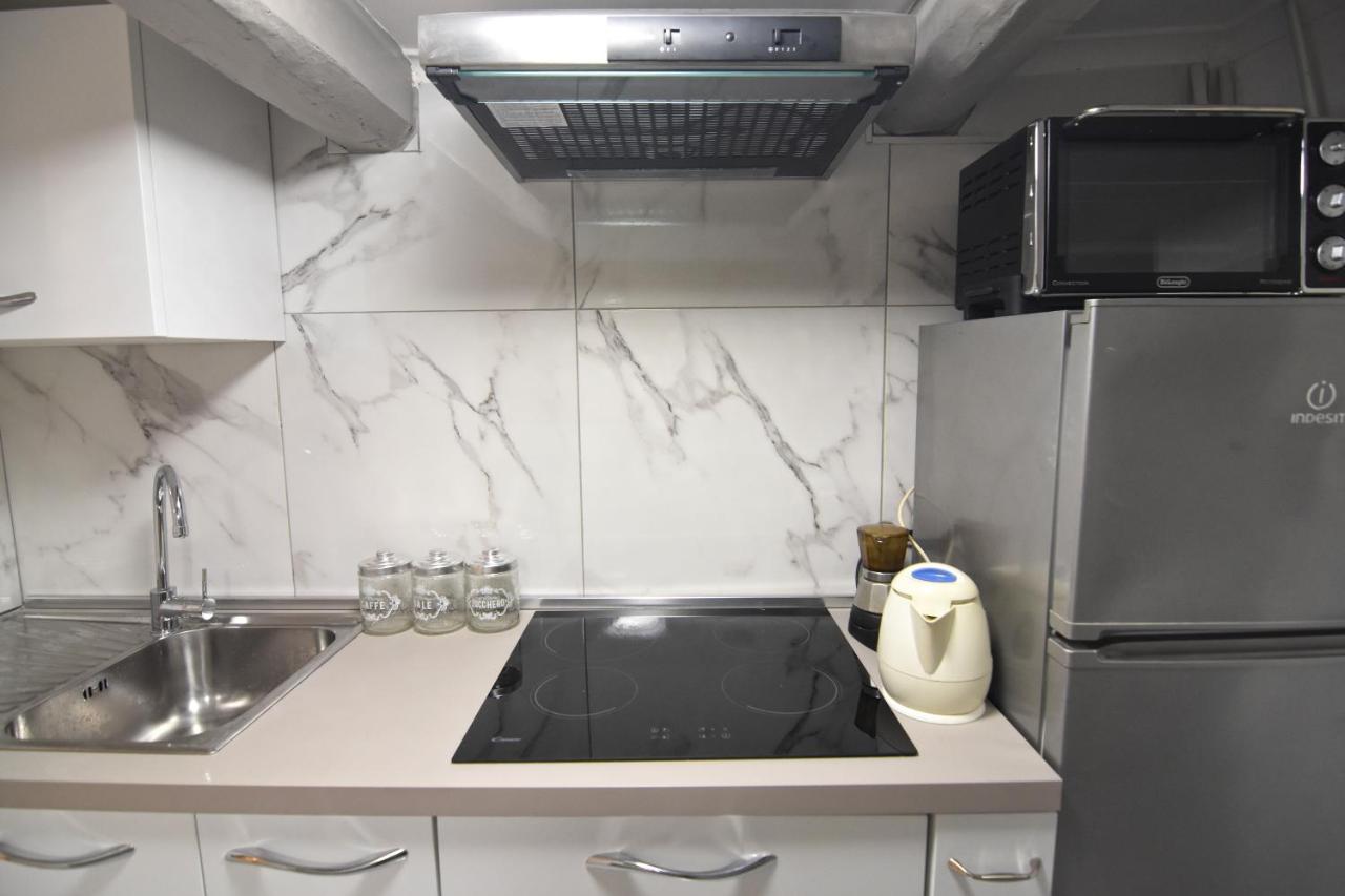 Lilliput Apartment Napoli Bagian luar foto
